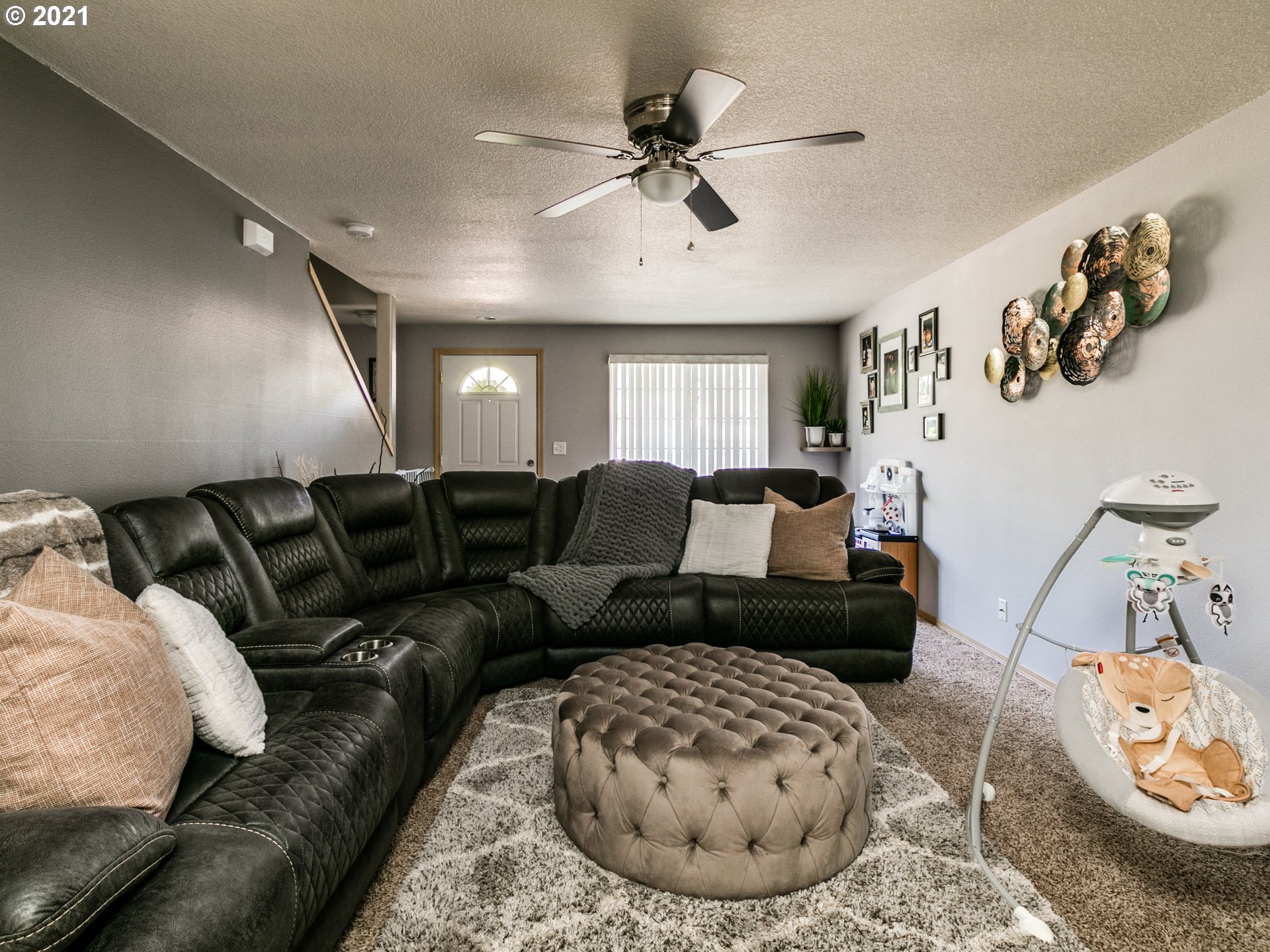 809 Northeast Faloma Road Portland, OR 97211 - Photo 4 of 30 Gallery Image 4