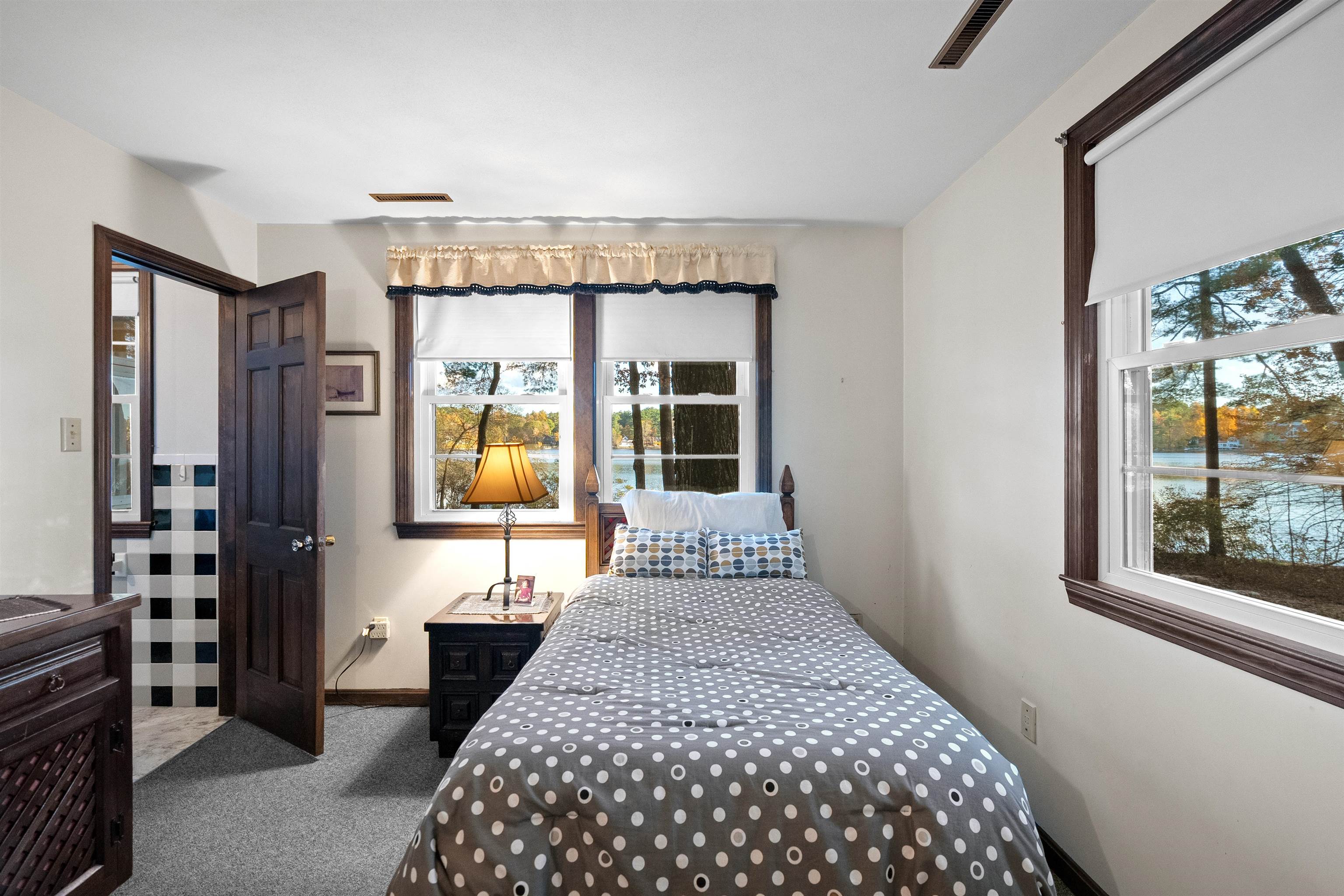 24 Rolling Ridge Road Windham, NH 03087 - Photo 35 of 49