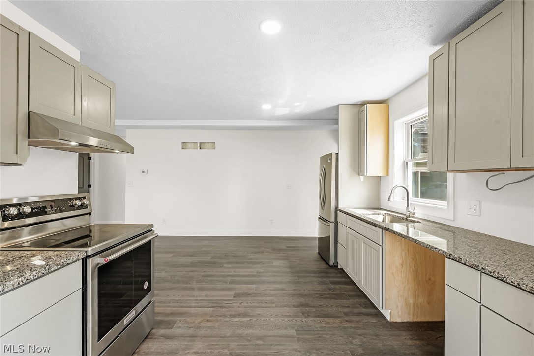 9509 Reed Road Columbia Station, OH 44028 - Photo 10 of 36 Gallery Image 10