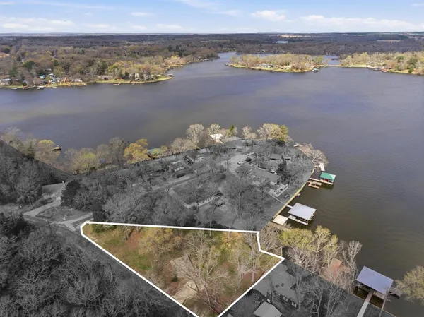 $214,900 | 329 Callender Lake Drive, Murchison, TX 75778