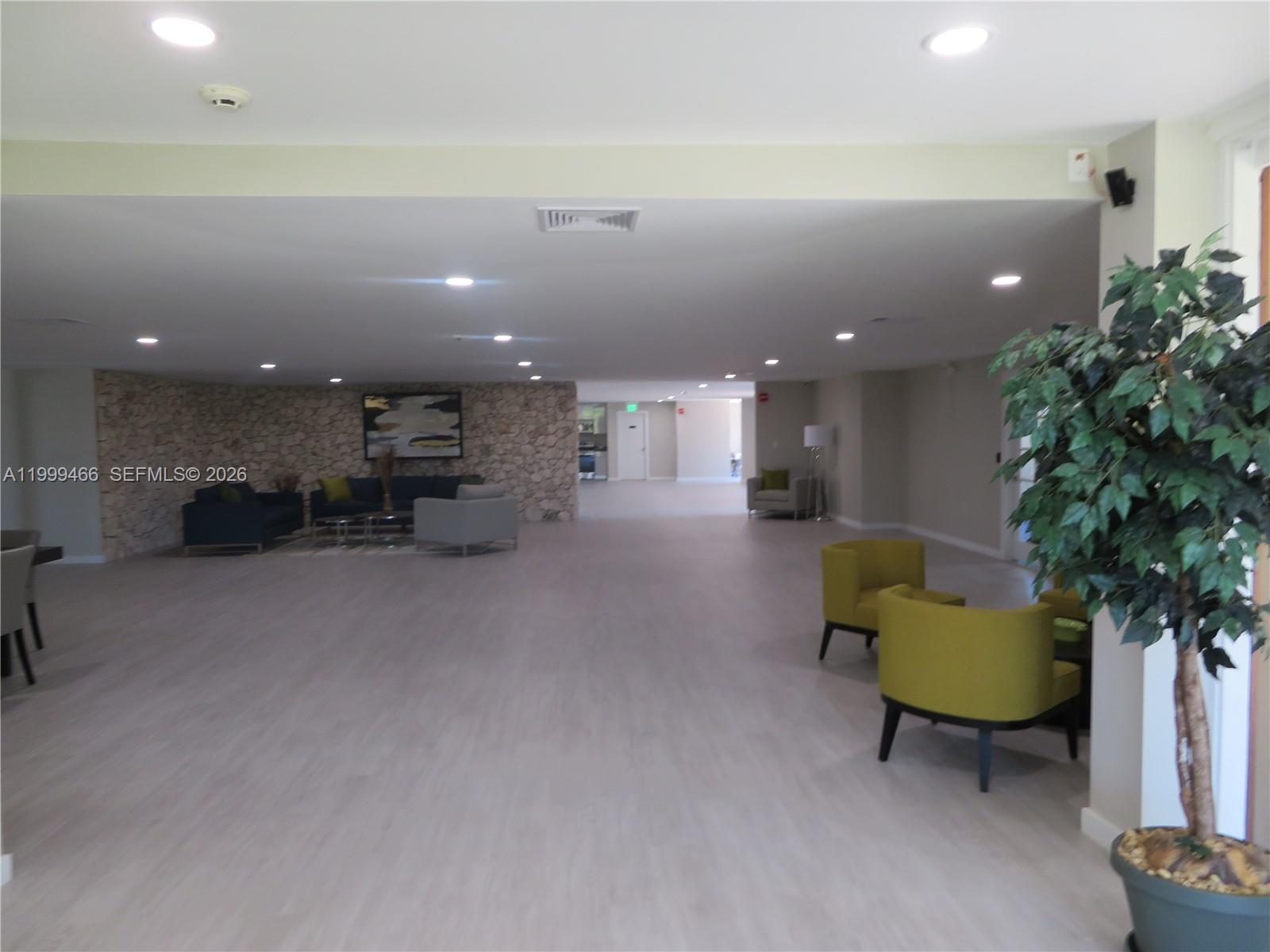 8075 Southwest 107th Avenue, Unit 305 Miami, FL 33173 - Photo 15 of 38 CLUBHOUSE