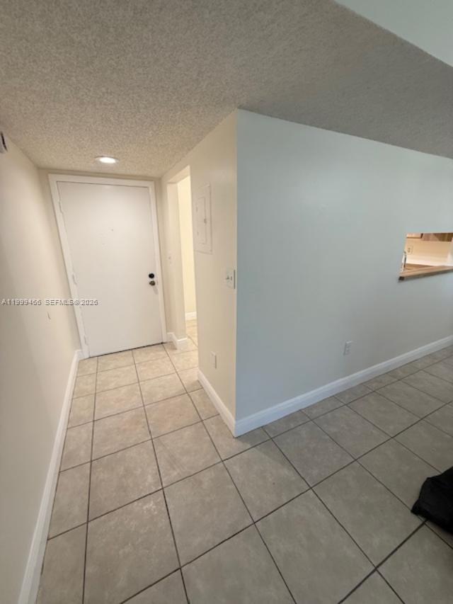 8075 Southwest 107th Avenue, Unit 305 Miami, FL 33173 - Photo 29 of 38 foyer - front entrance door