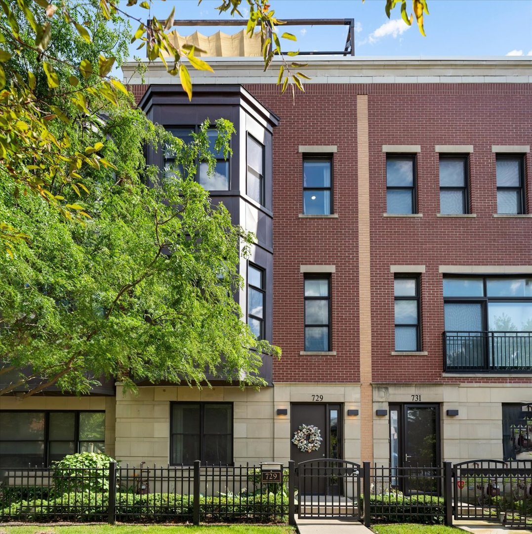 729 West 15th Street Chicago, IL 60607 - Photo 36 of 37