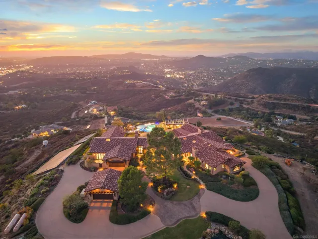 $4,450,000 | 15707 Blue Crystal Trail, Poway, CA 92064
