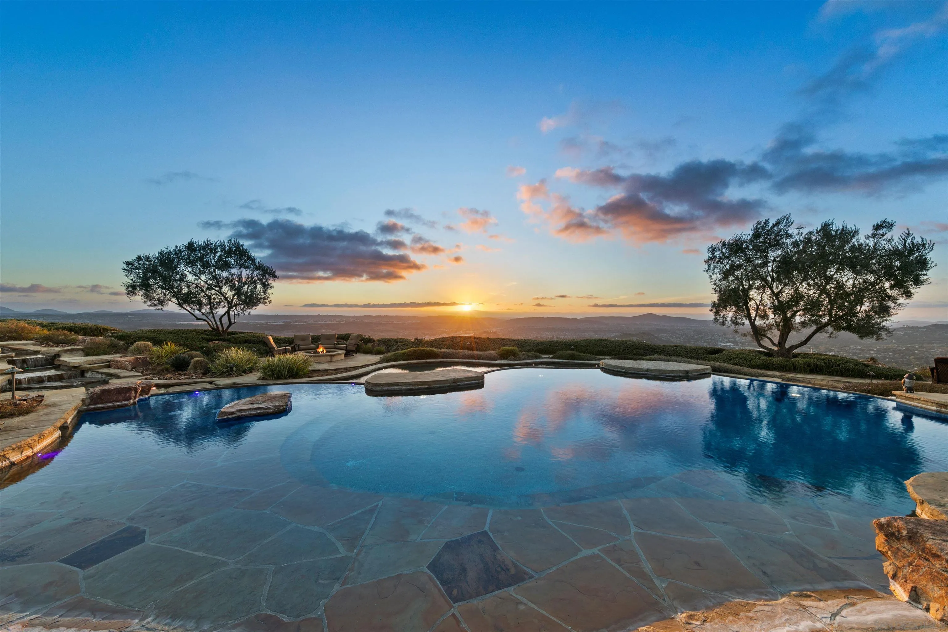 15707 Blue Crystal Trail Poway, CA 92064 - Photo 6 of 18