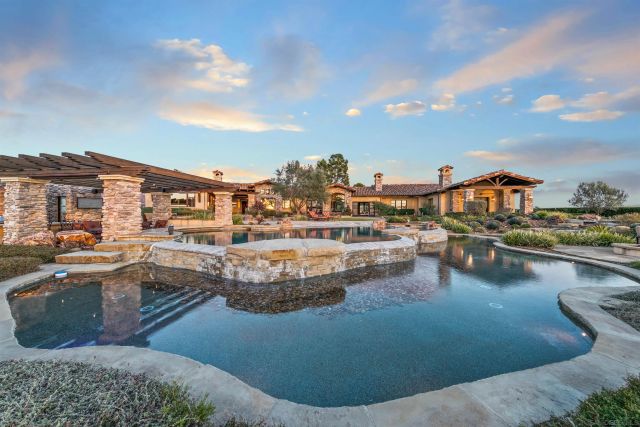 $4,550,000 | 15707 Blue Crystal Trail, Poway, CA 92064