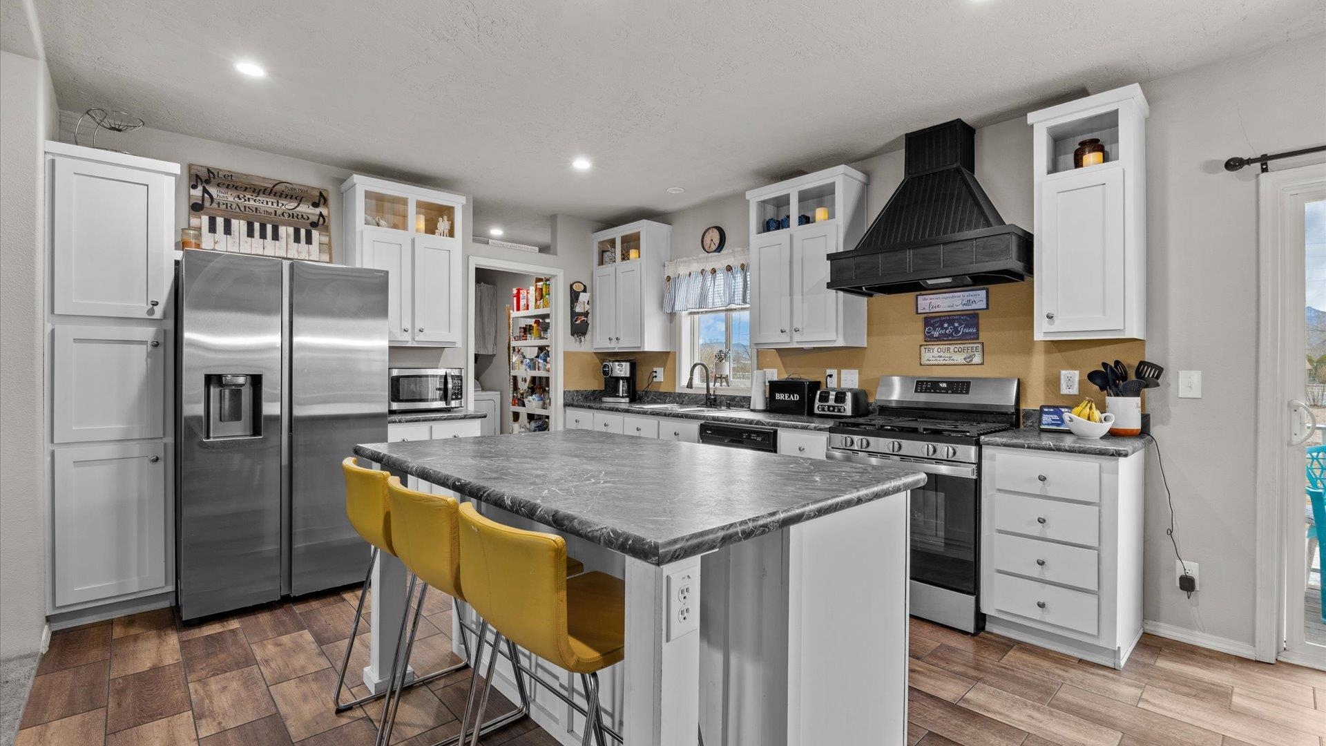 435 32 Road, Unit 56 Clifton, CO 81520 - Photo 9 of 26