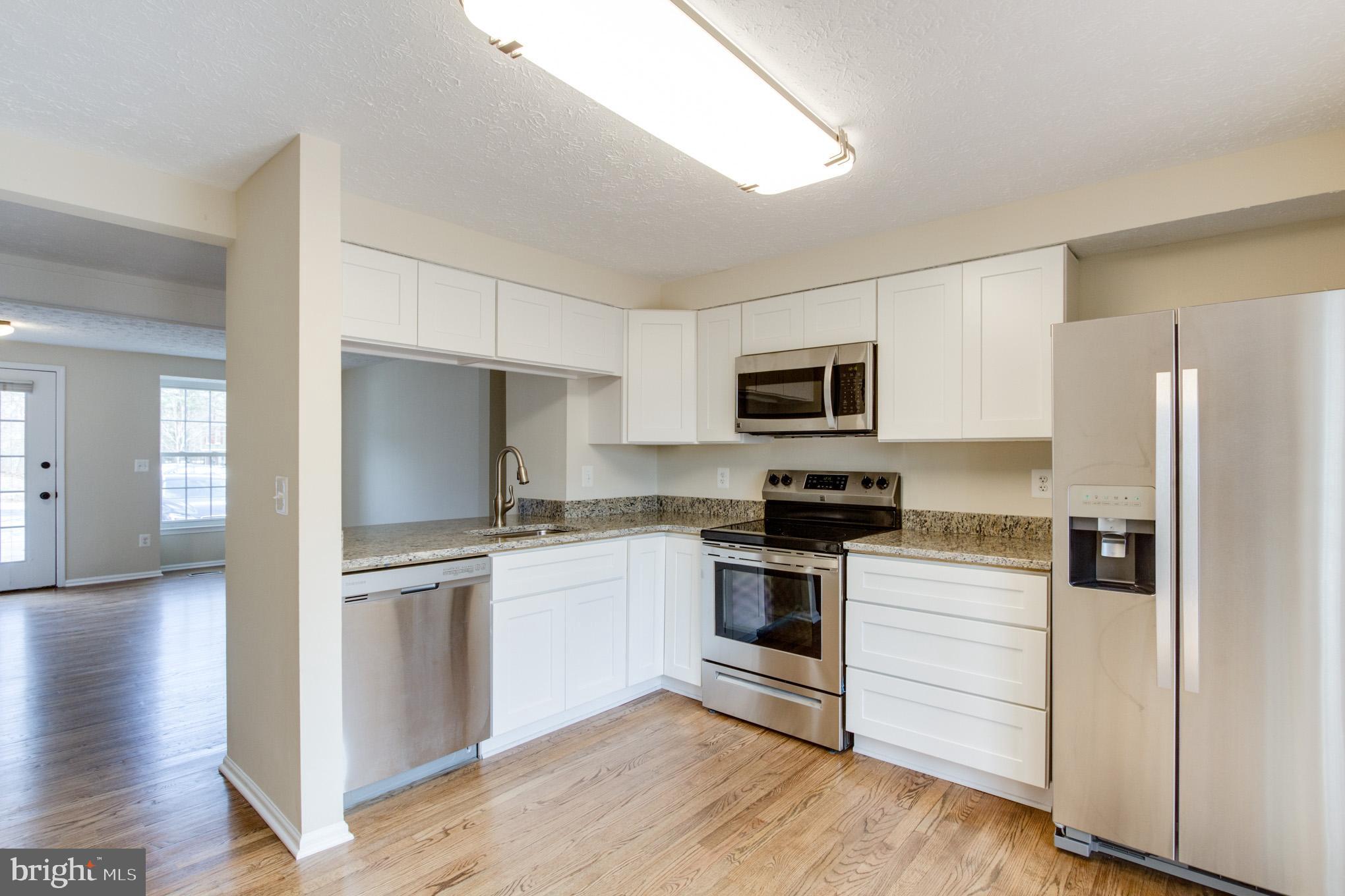 1957 Belmont Ridge Court Reston, VA 20191 - Photo 7 of 21 New stainless appliances