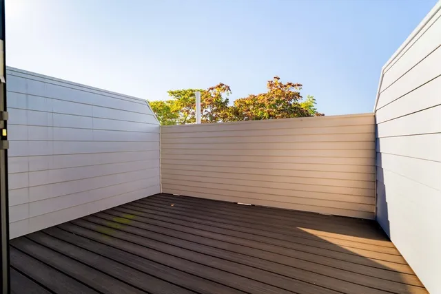 $1,249,000 | 97-99 Elmwood Street, Unit 313, Cambridge, MA 02140