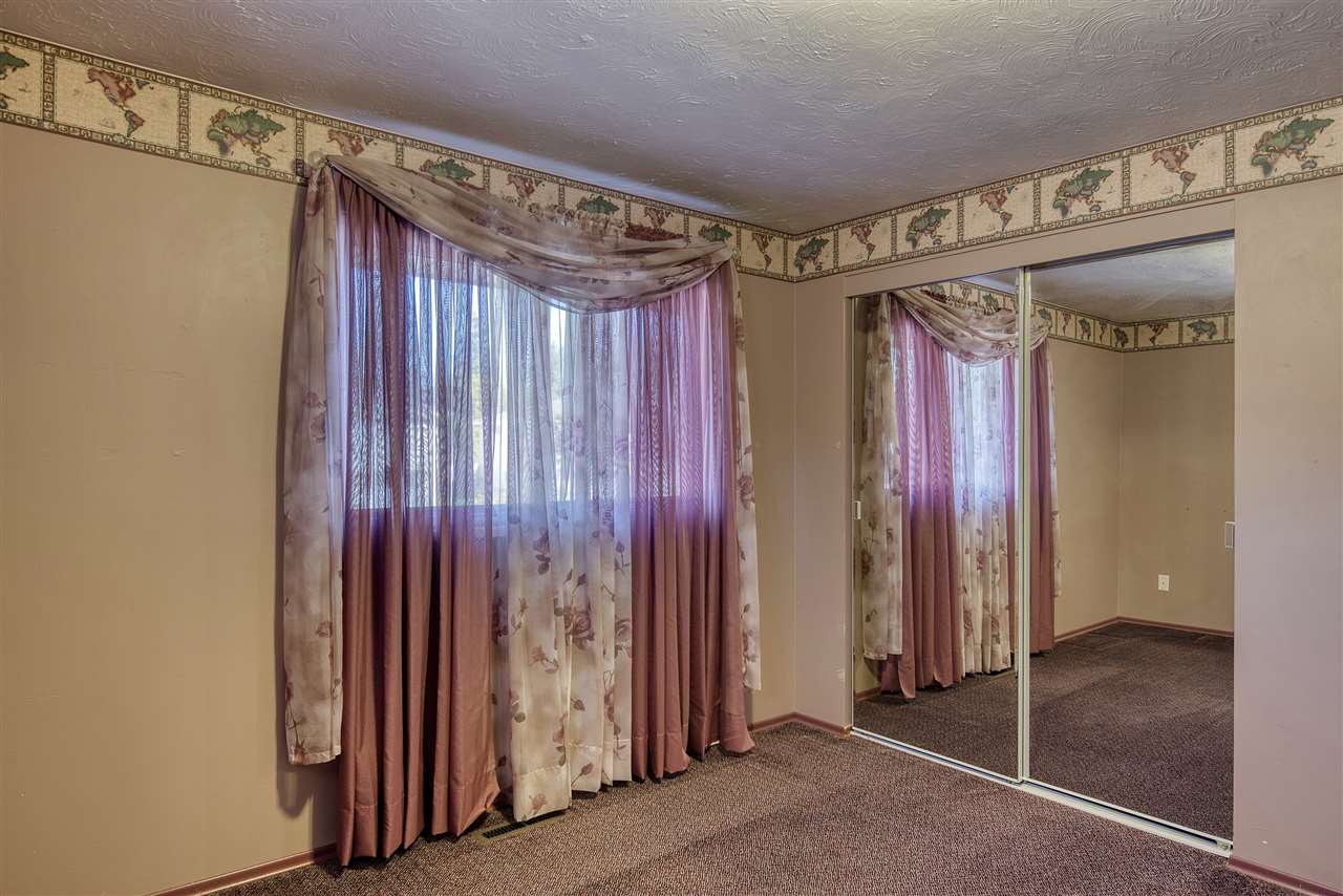 221 West Barnes Road Spokane, WA 99218 - Photo 18 of 32 Gallery Image 18