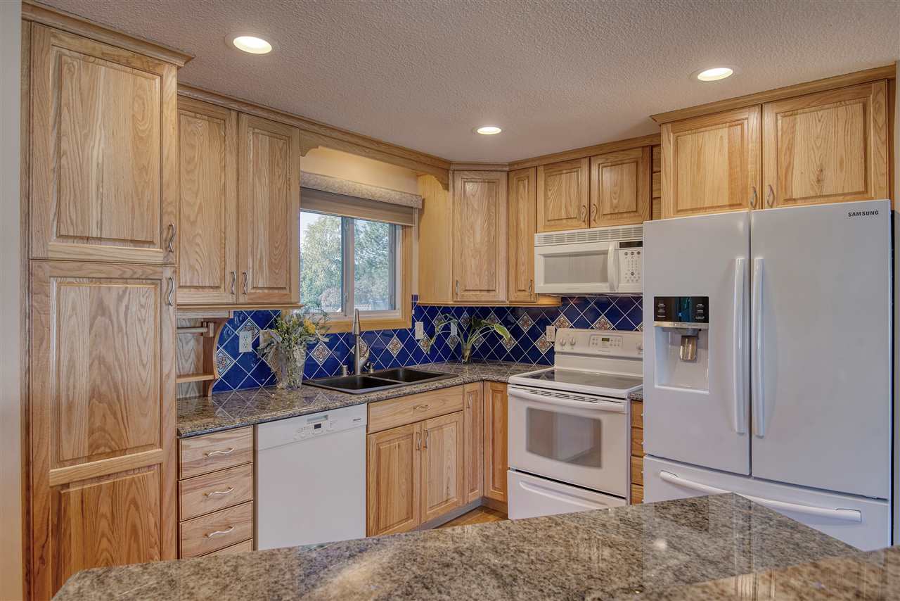 221 West Barnes Road Spokane, WA 99218 - Photo 9 of 32 Gallery Image 9