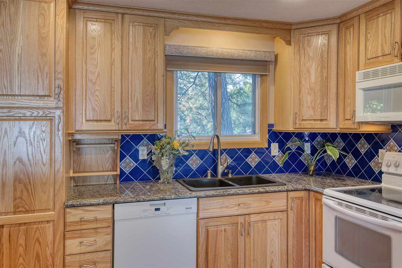 221 West Barnes Road Spokane, WA 99218 - Photo 10 of 32 Gallery Image 10