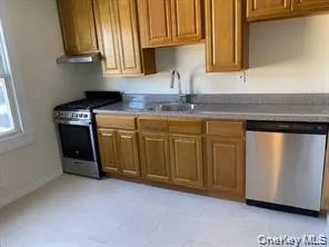 $2,900 | 29 Devoe Street, Unit 2, Dobbs Ferry, NY 10522