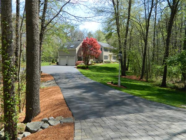 37 Depot Road Boxford, MA 01921 - Photo 3 of 29
