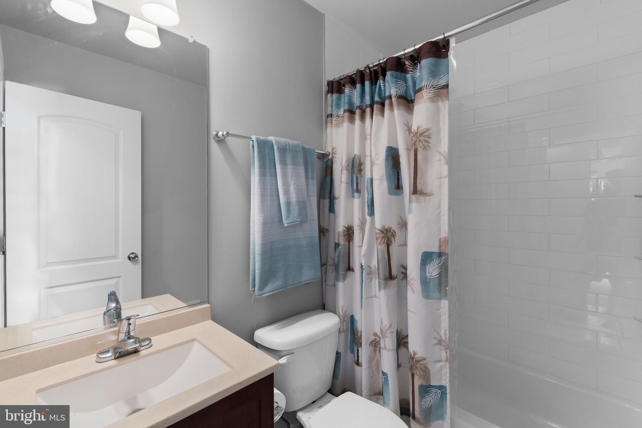 8151 Hog Neck Road Pasadena, MD 21122 - Photo 23 of 44 Full Bath