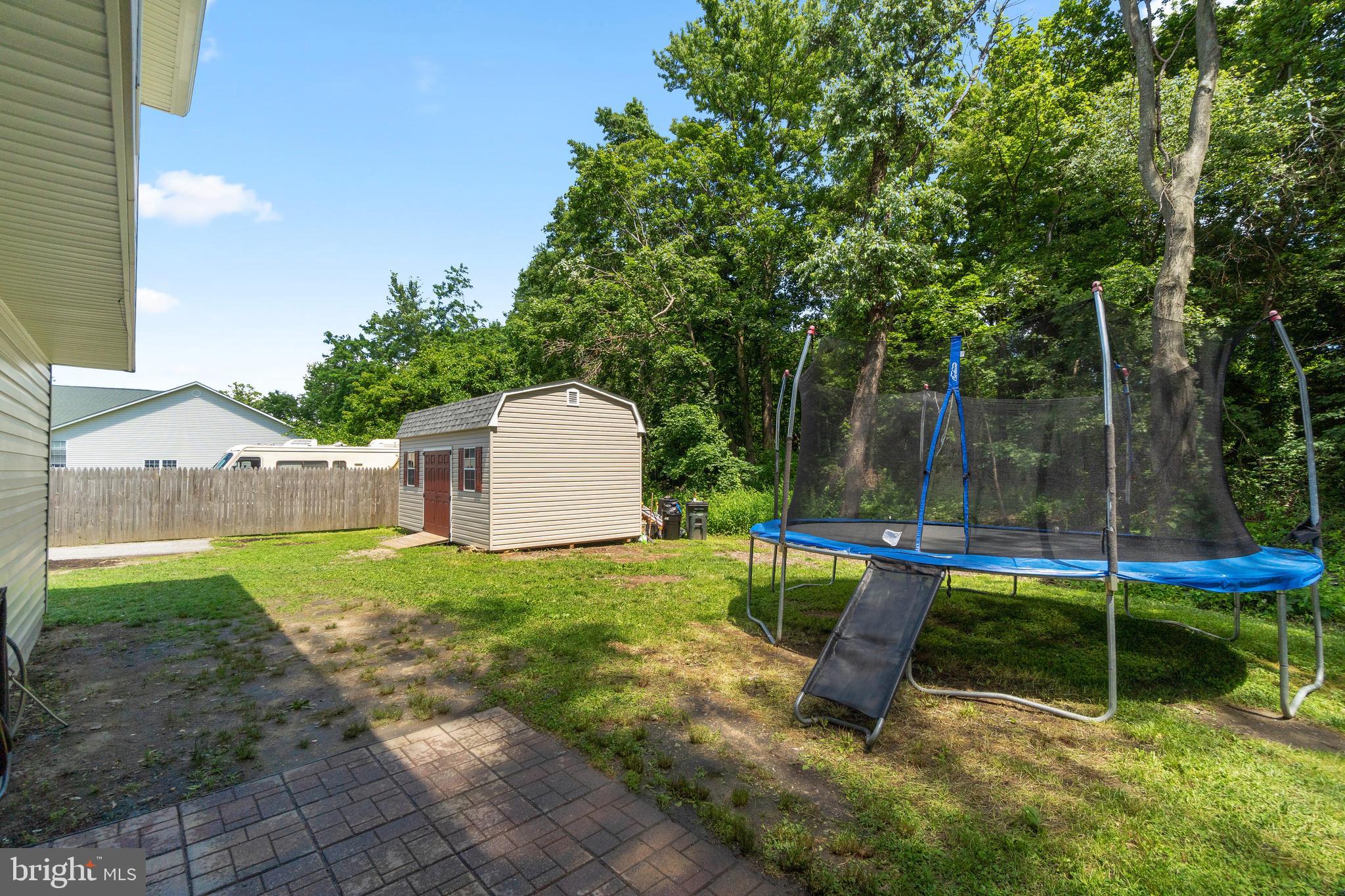 8151 Hog Neck Road Pasadena, MD 21122 - Photo 41 of 44 Backyard