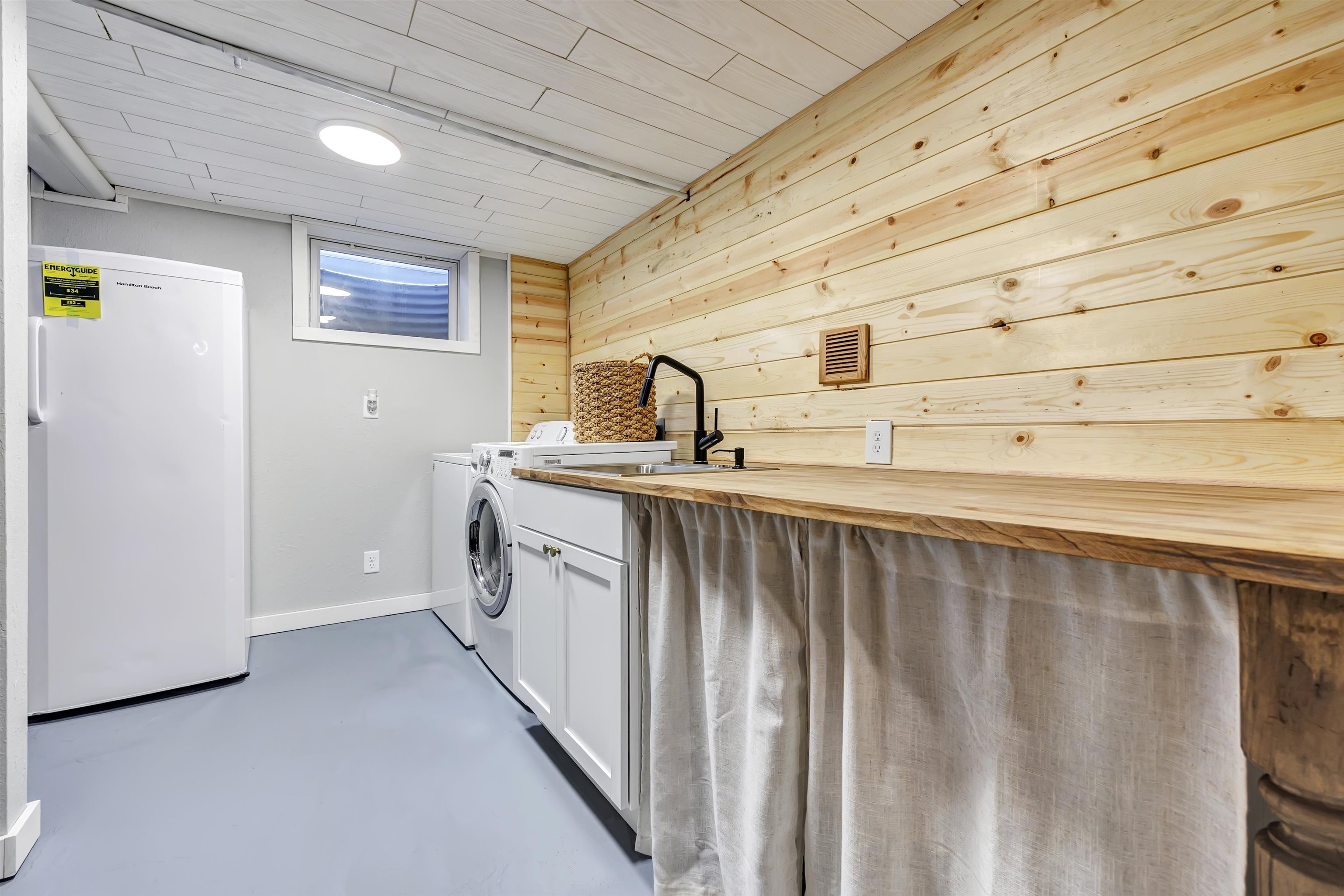 663 Chestnut Street Neenah, WI 54956 - Photo 26 of 33