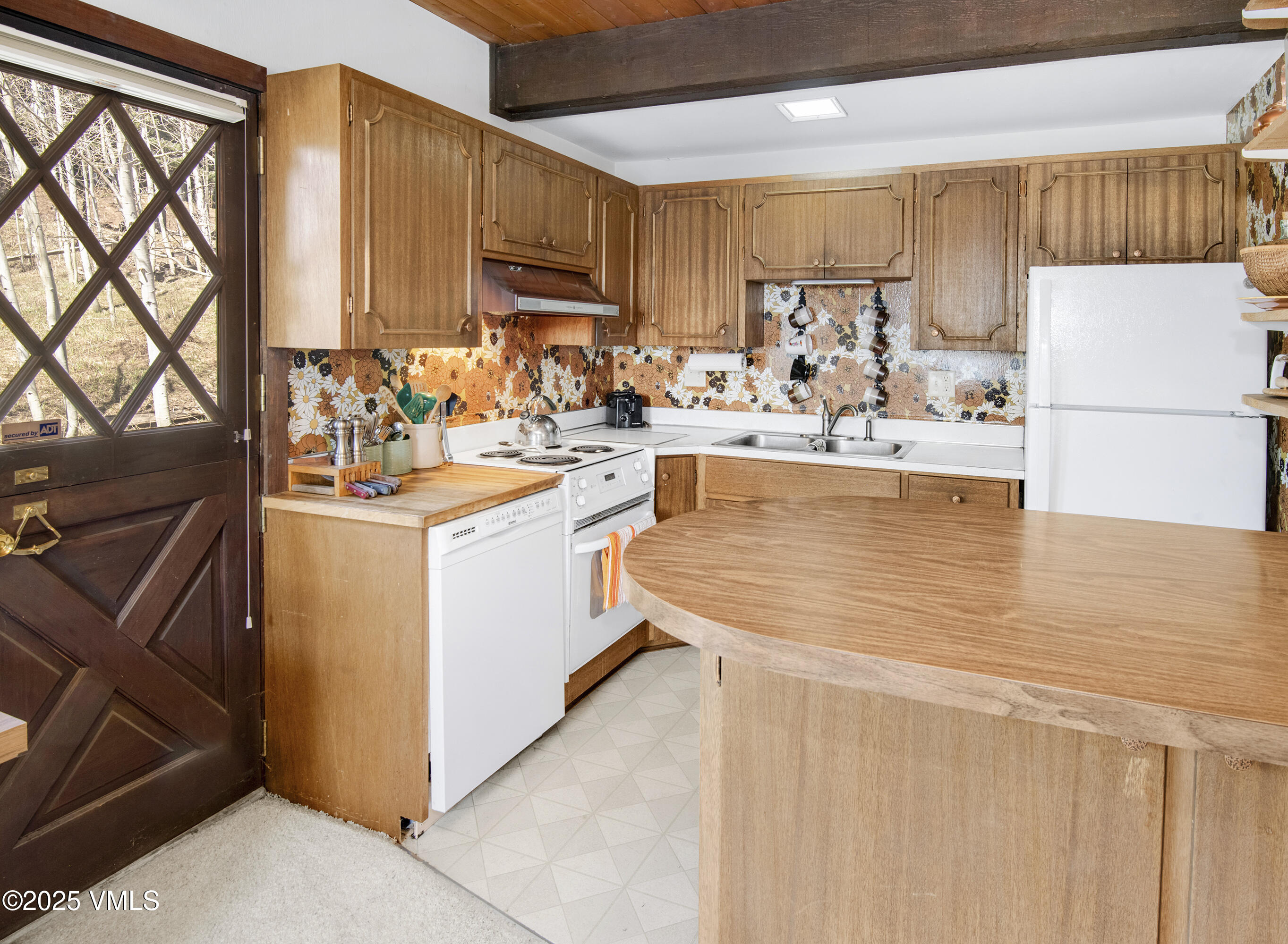 2469 Chamonix Lane, Unit E1 Vail, CO 81657 - Photo 9 of 33 2469-Chamonix-Ln-E1-MLS_09