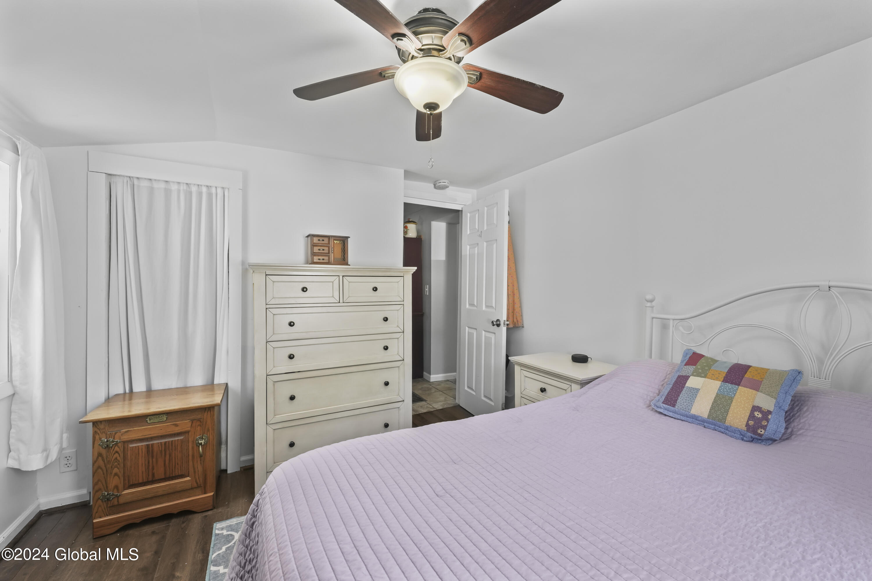 1011 Mann Avenue Rensselaer, NY 12144 - Photo 11 of 31 bedroom #2