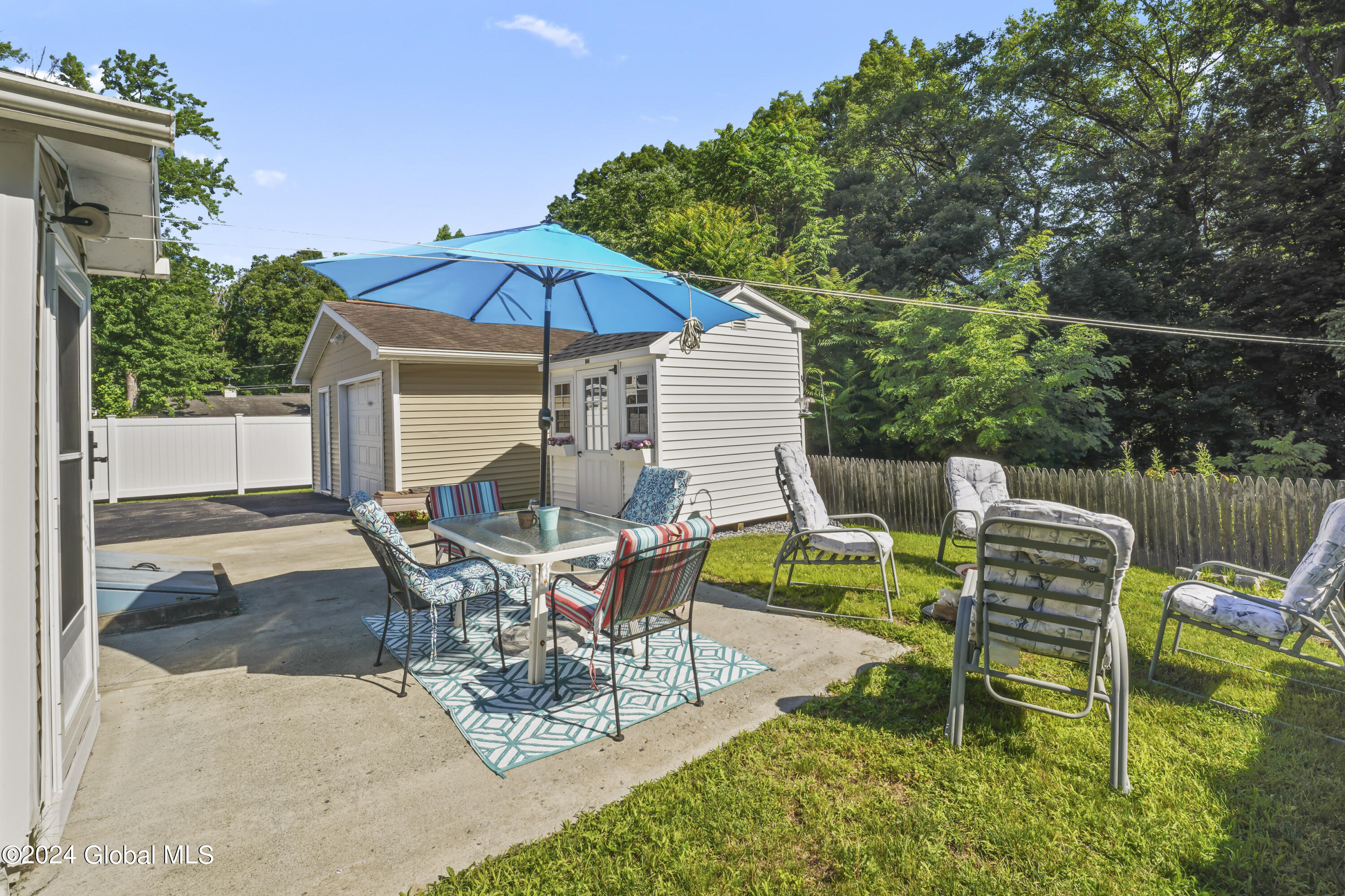 1011 Mann Avenue Rensselaer, NY 12144 - Photo 29 of 31 patio