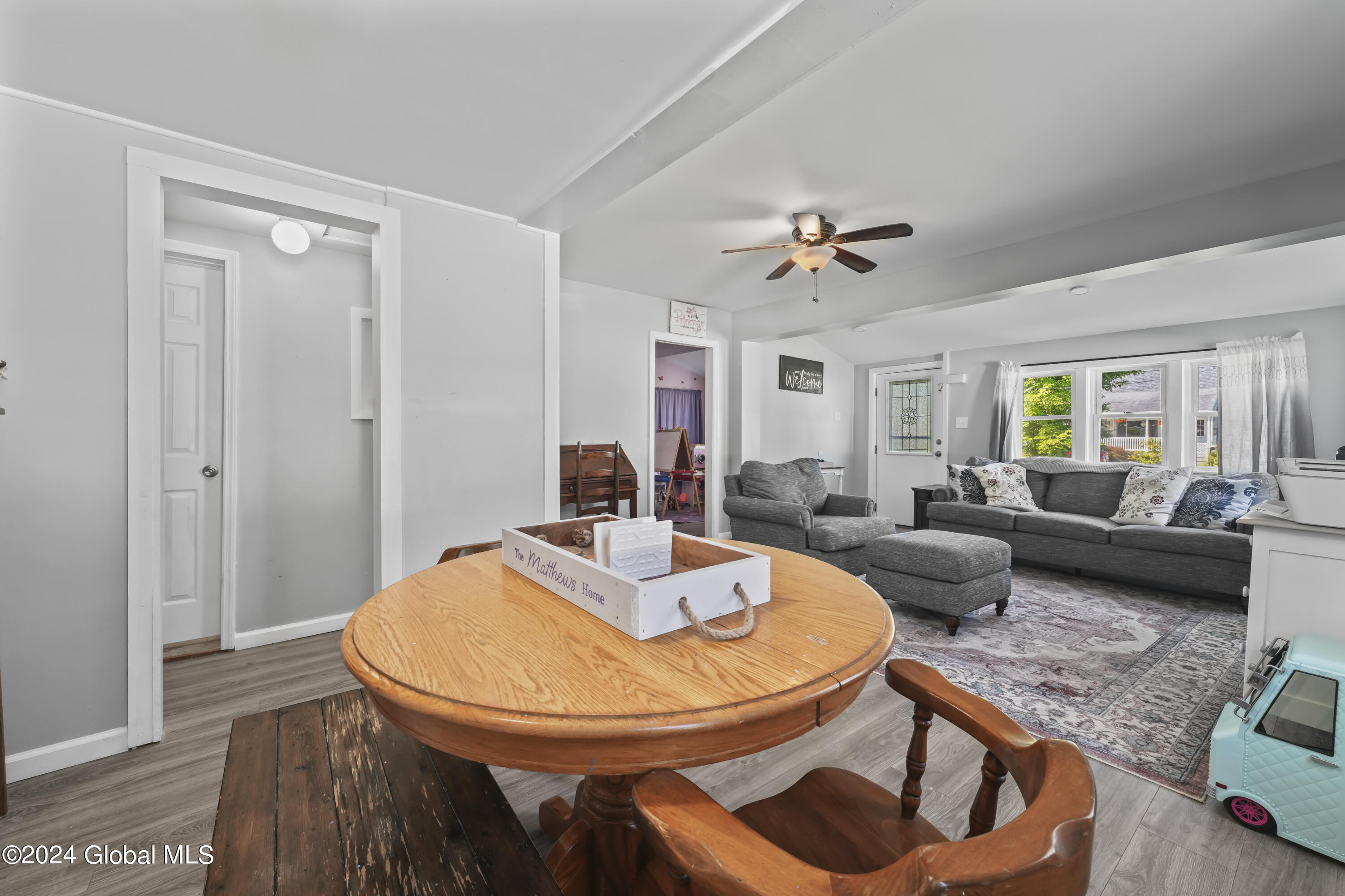 1011 Mann Avenue Rensselaer, NY 12144 - Photo 5 of 31 dining/living