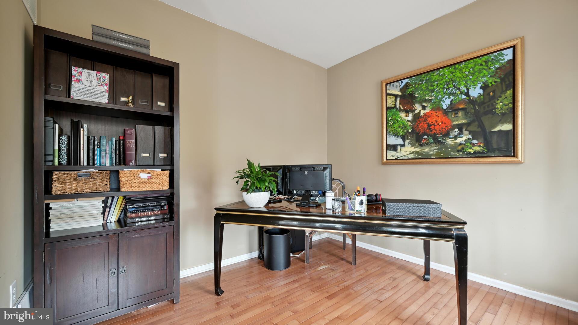 18 Terrell Road Lambertville, NJ 08530 - Photo 25 of 51 Office with hardwood floor