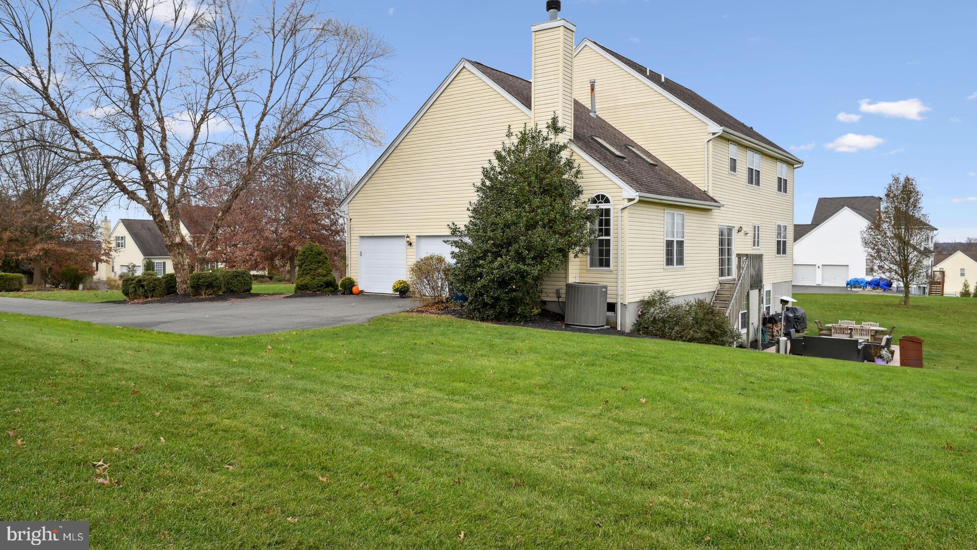18 Terrell Road Lambertville, NJ 08530 - Photo 43 of 51 2 car garage