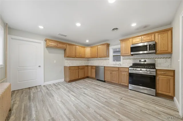 $139,900 | 350 East Street, Buffalo, NY 14207