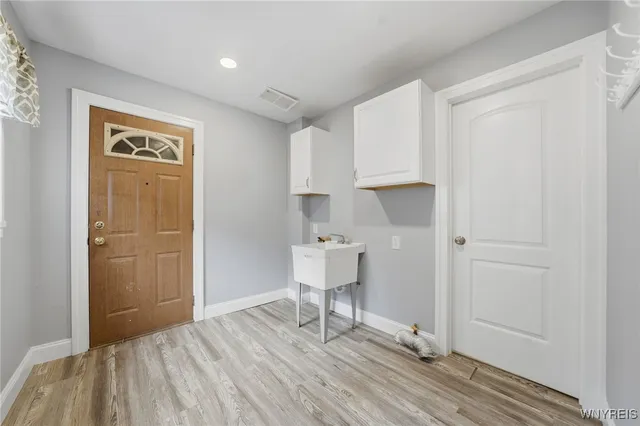 $139,900 | 350 East Street, Buffalo, NY 14207