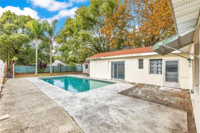 a house with garden in front of it