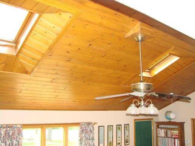 42 Foss Hill Road Waterville, ME 04901 - Photo 10 of 27 Living Room.