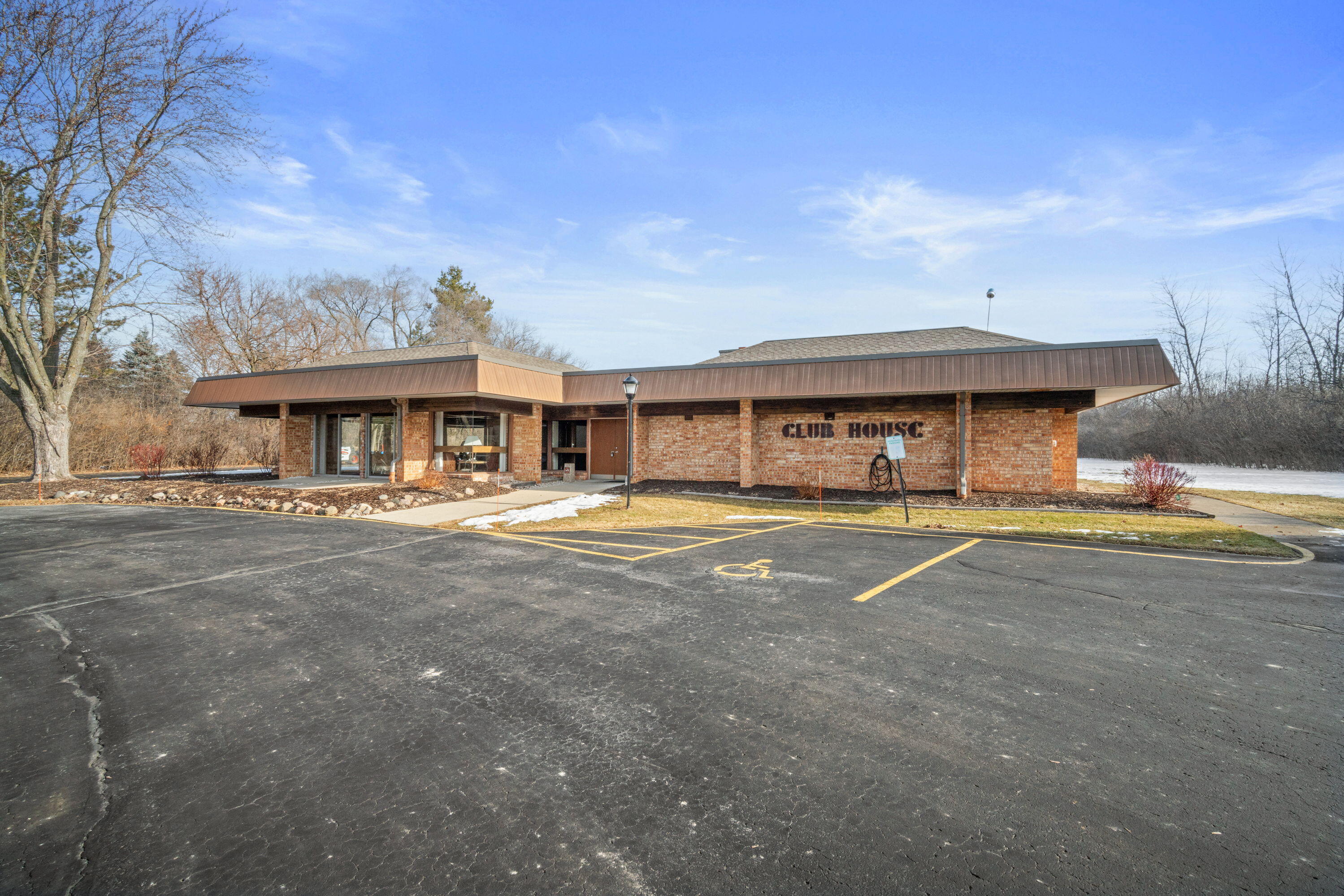 11927 West Appleton Avenue, Unit 24 Milwaukee, WI 53224 - Photo 17 of 17 16_imgDSC07205