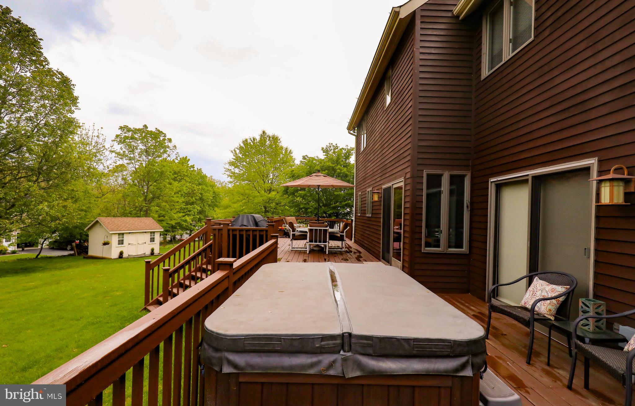 75 Lee Road Audubon, PA 19403 - Photo 29 of 37 Hot tub back deck