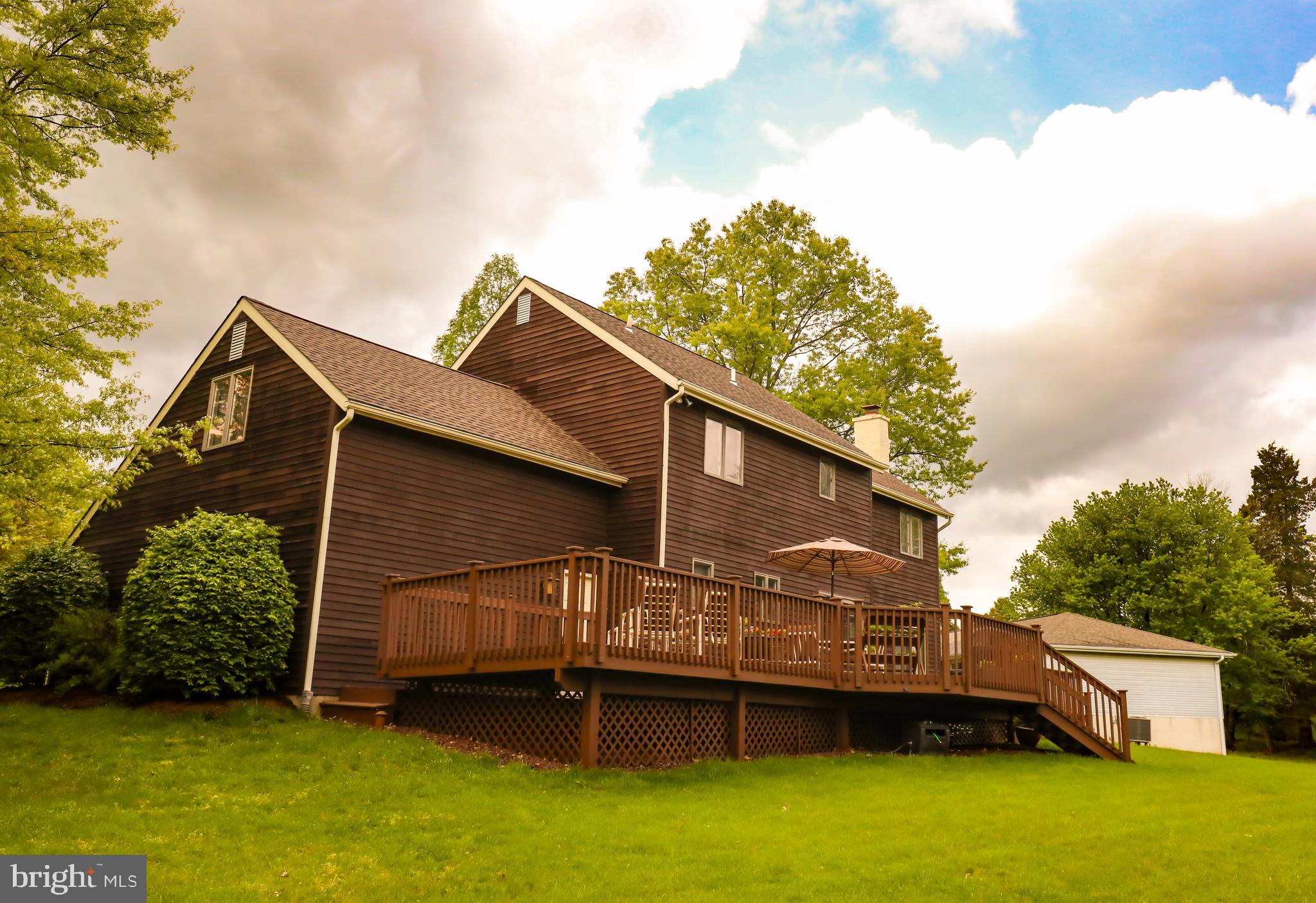 75 Lee Road Audubon, PA 19403 - Photo 35 of 37
View from backyard