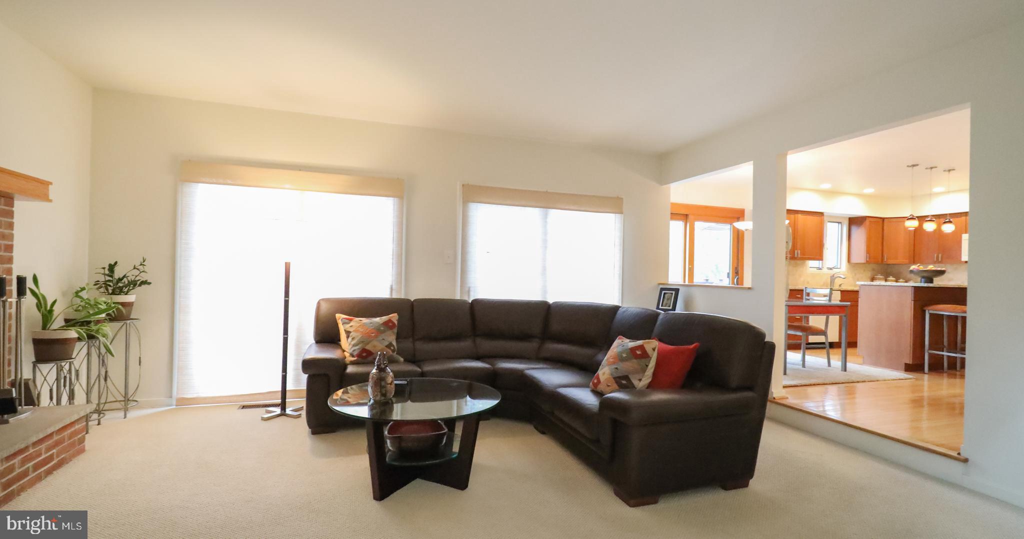 75 Lee Road Audubon, PA 19403 - Photo 6 of 37 Family room