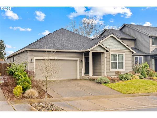 $594,500 | 142 North 35th Place, Cornelius, OR 97124