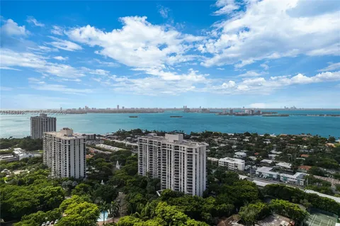 $399,000 | 2000 Towerside Terrace, Unit PH9, Miami, FL 33138