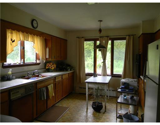 13 Scotland Bridge Road York, ME 03909 - Photo 8 of 12 Kitchen.