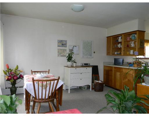 13 Scotland Bridge Road York, ME 03909 - Photo 10 of 12 Dining Room.