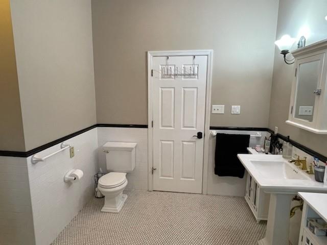 523 Franklin Farms Road Washington, PA 15301 - Photo 21 of 36 Owners suite full bathroom