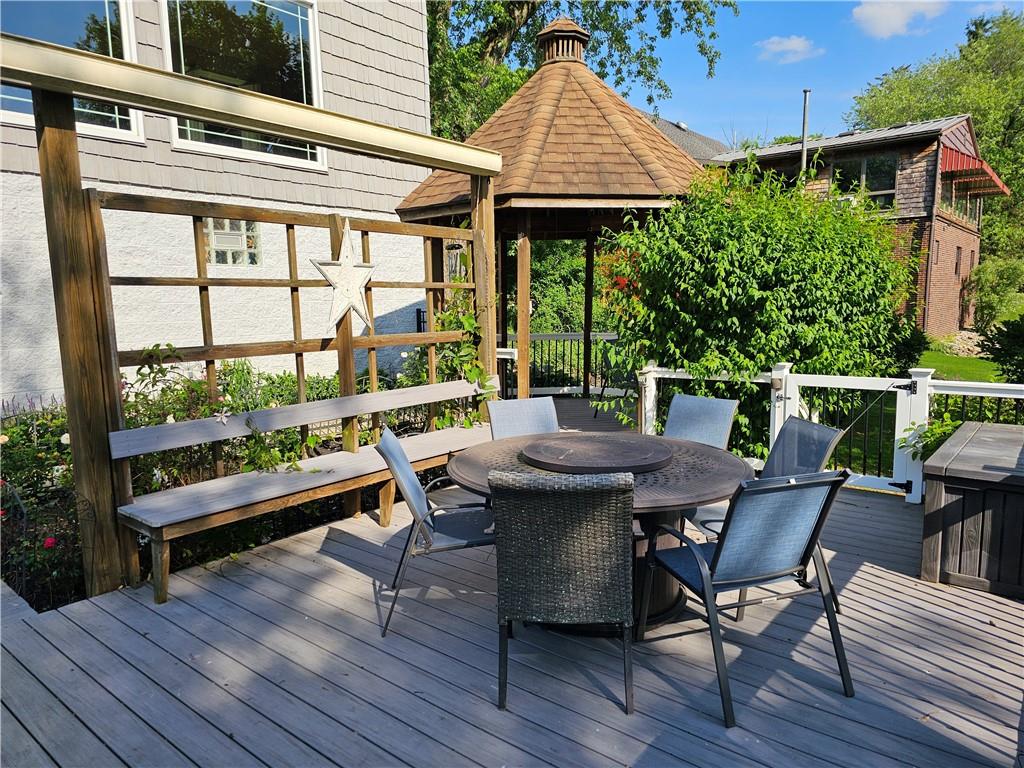 523 Franklin Farms Road Washington, PA 15301 - Photo 33 of 36 Deck and gazebo