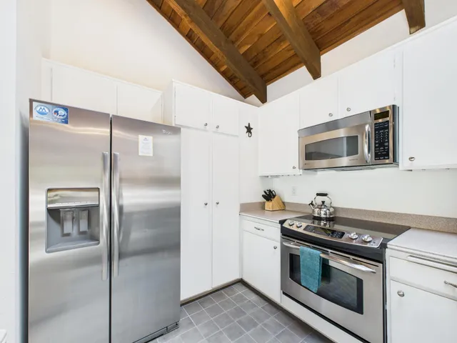 $1,195,000 | 1580 Snow Creek Condo Drive, Sun Valley, ID 83353