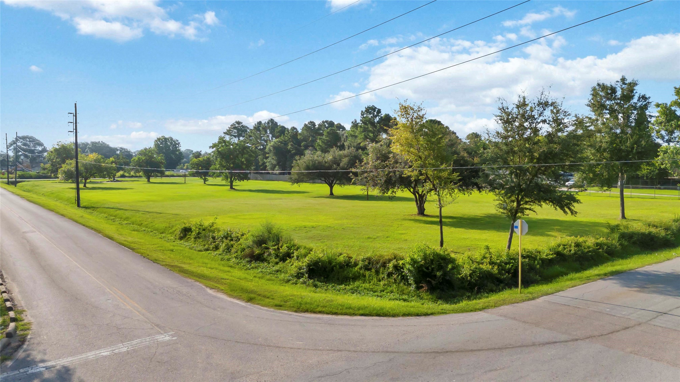 0 Dover Street Houston, TX 77031 - Photo 4 of 4 a view of a golf course