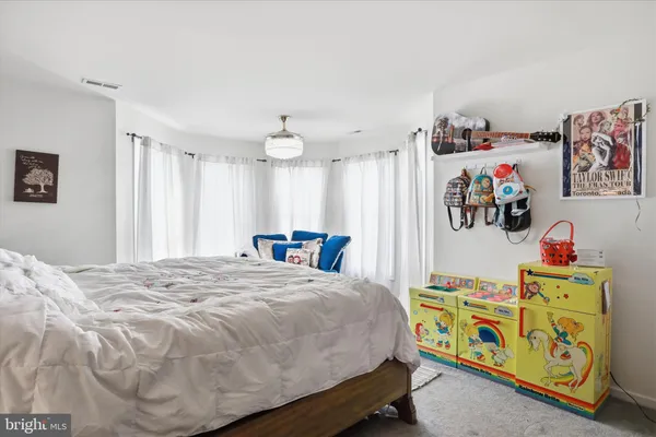 $475,000 | 1130 Happy Ridge Drive, Front Royal, VA 22630