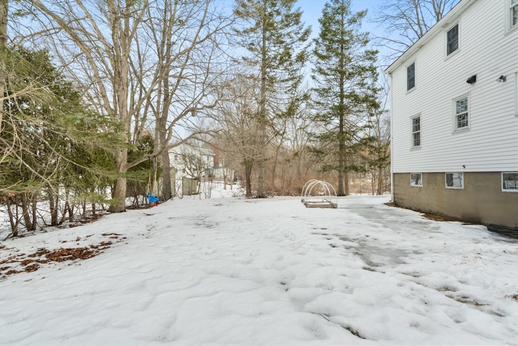 136 Marlborough Road Waltham, MA 02452 - Photo 17 of 17 Gallery Image 17