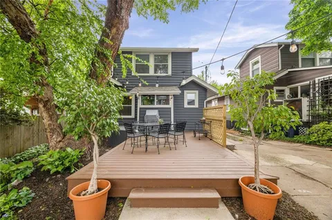 $300,000 | 27 West 74th Street, Kansas City, MO 64114