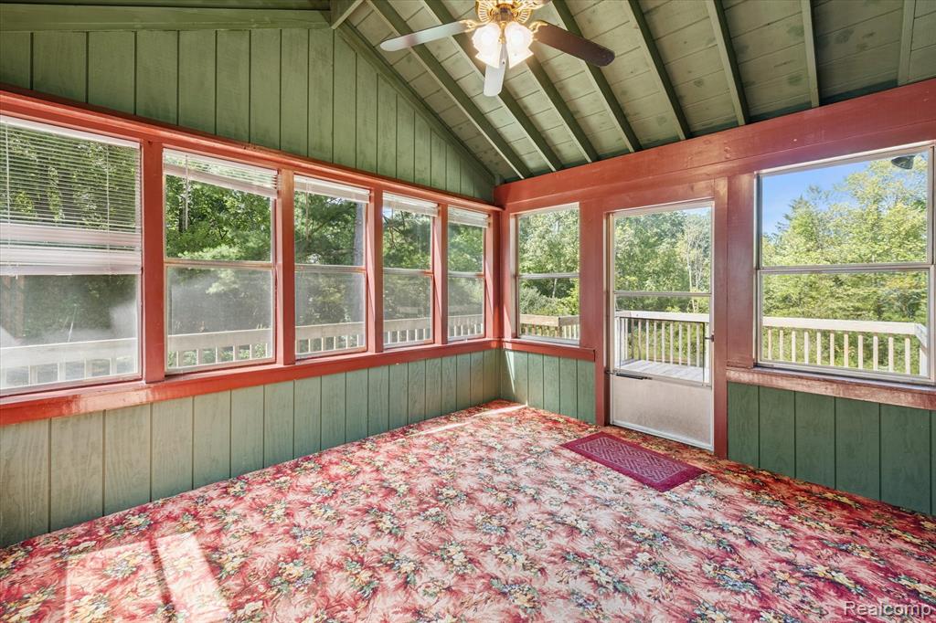 10419 Maple Road Hartland, MI 48353 - Photo 26 of 35