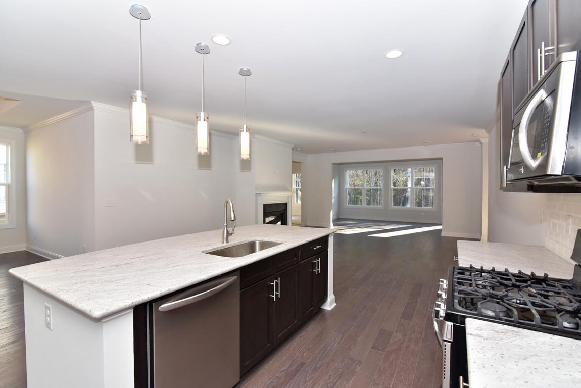 525 Kilarney Road Summerville, SC 29483 - Photo 12 of 43 Gas Range!