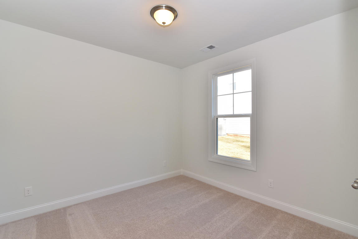 525 Kilarney Road Summerville, SC 29483 - Photo 22 of 43 Guest Bed 3