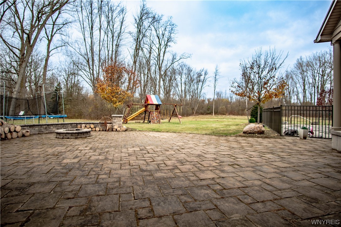 990 Dodge Road Amherst, NY 14068 - Photo 40 of 50 PATIO